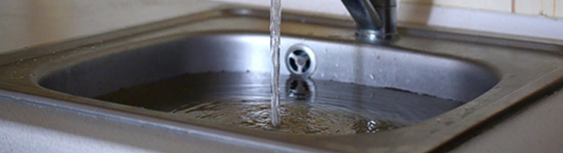 Pia Entupida  24 HORAS